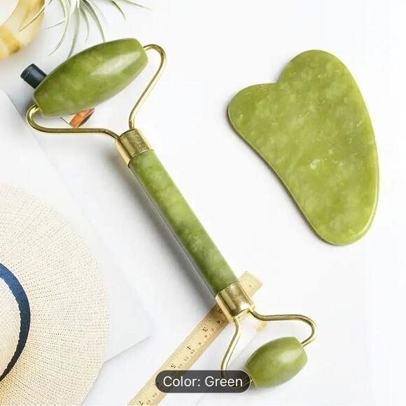 Jade Roller - Picture 4 of 5